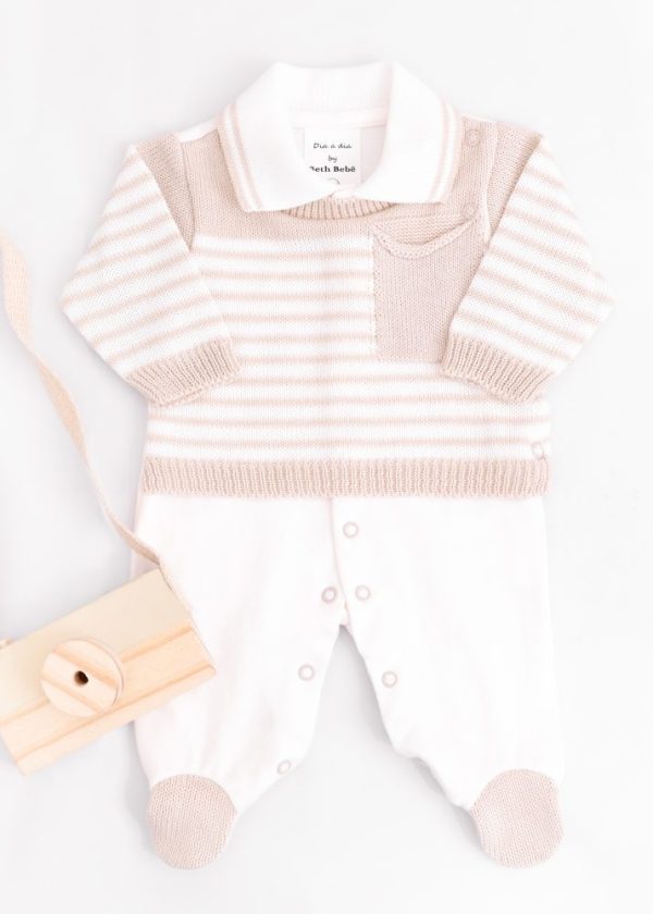 Macacão Bebê em Tricot e Suedine Bege Com Off White
