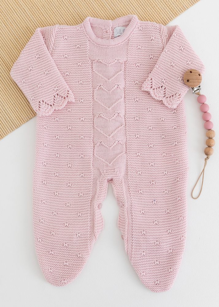 Macacão Bebê em Tricot Coração Rosa Pastel
